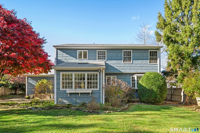 56 Drake Lane, Fairfield, CT 06824