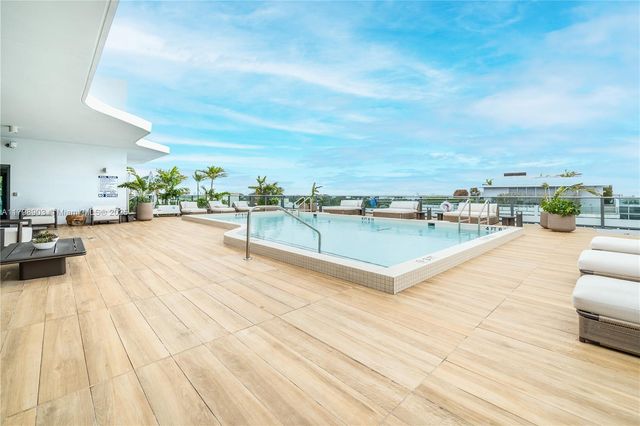 9901 W BAY HARBOR DR 602, Bay Harbor Islands, FL 33154