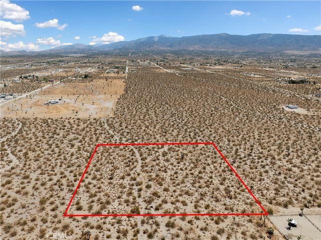 1 Wintergreen, Pinon Hills, CA 92372