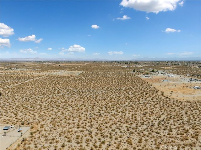 1 Wintergreen, Pinon Hills, CA 92372