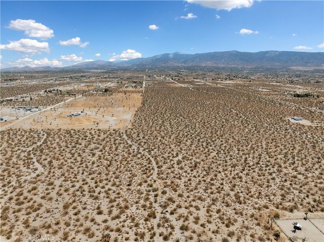 1 Wintergreen, Pinon Hills, CA 92372