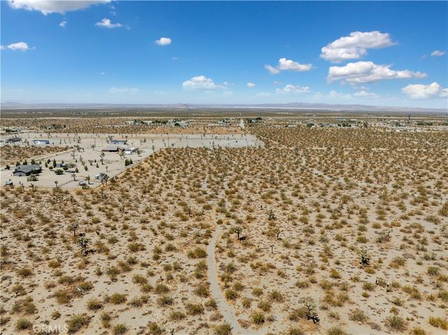 1 Wintergreen, Pinon Hills, CA 92372