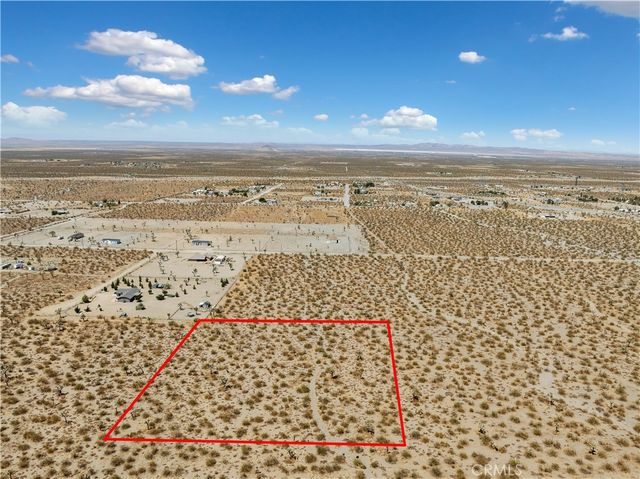 1 Wintergreen, Pinon Hills, CA 92372