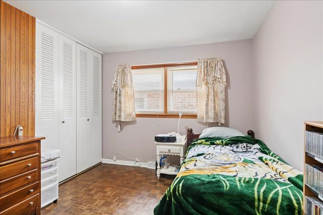 5026 N Michigan Avenue, Schiller Park, IL 60176