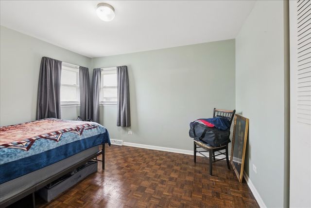 5026 N Michigan Avenue, Schiller Park, IL 60176