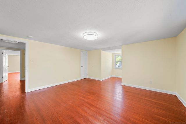 20 Rosina Road, Hamden, CT 06514
