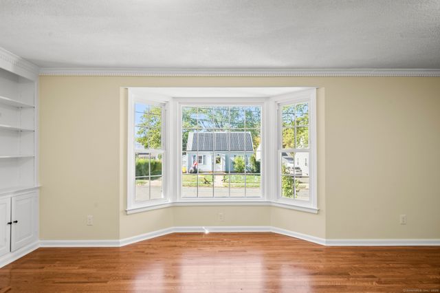 20 Rosina Road, Hamden, CT 06514