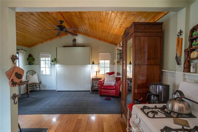 73 San Antonio Creek, Mt Baldy, CA 91759