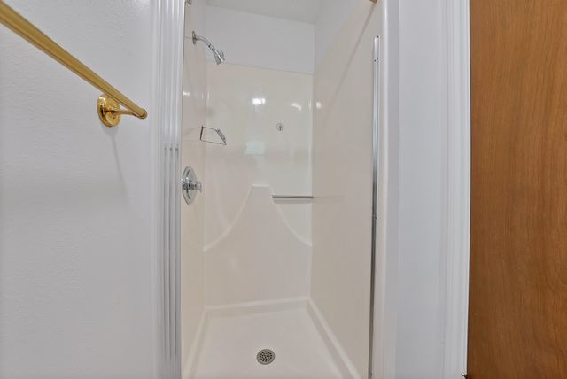 2505 Ironwood Court, Arlington, TX 76016