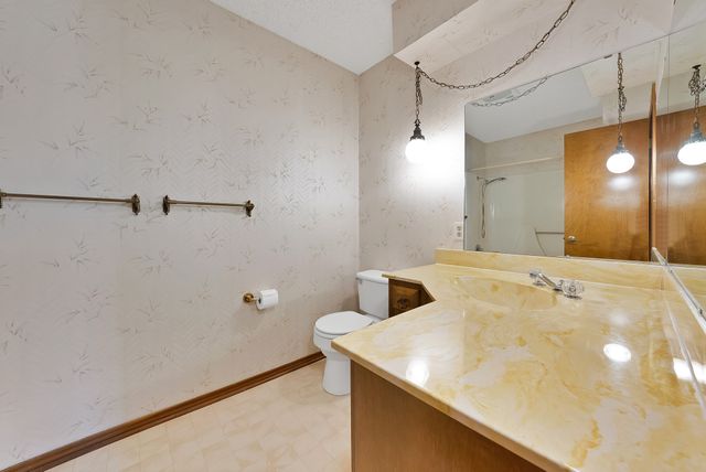 2505 Ironwood Court, Arlington, TX 76016