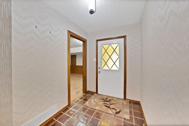 2505 Ironwood Court, Arlington, TX 76016