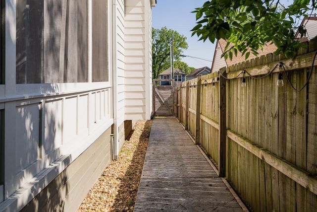 2230 Carter Ave, Nashville, TN 37206