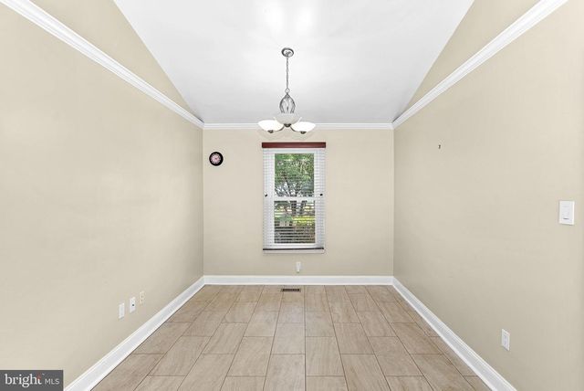 5405 HAMPTON FOREST WAY, Fairfax, VA 22030