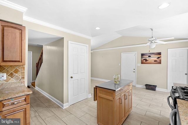 5405 HAMPTON FOREST WAY, Fairfax, VA 22030