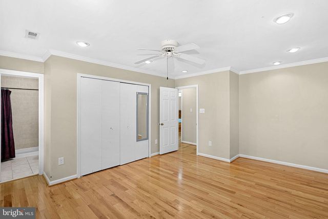 5405 HAMPTON FOREST WAY, Fairfax, VA 22030