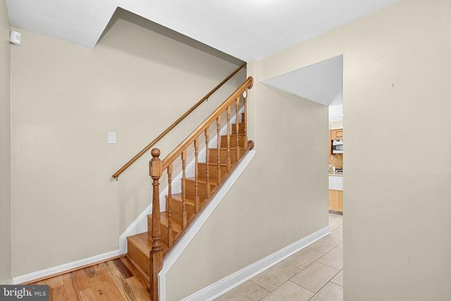 5405 HAMPTON FOREST WAY, Fairfax, VA 22030