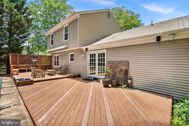5405 HAMPTON FOREST WAY, Fairfax, VA 22030