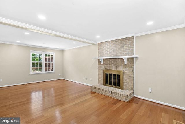 5405 HAMPTON FOREST WAY, Fairfax, VA 22030