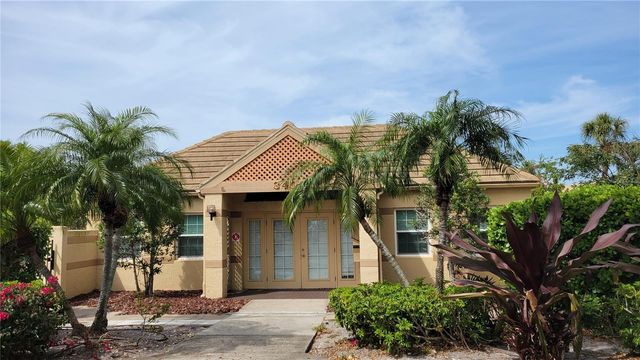 3520 57TH AVENUE CIRCLE W 10, Bradenton, FL 34210