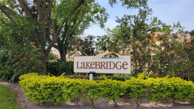 3520 57TH AVENUE CIRCLE W 10, Bradenton, FL 34210
