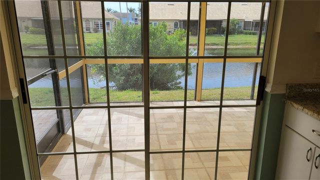 3520 57TH AVENUE CIRCLE W 10, Bradenton, FL 34210