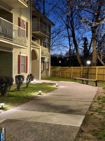 539 Union Avenue 11, Irvington, NJ 07111
