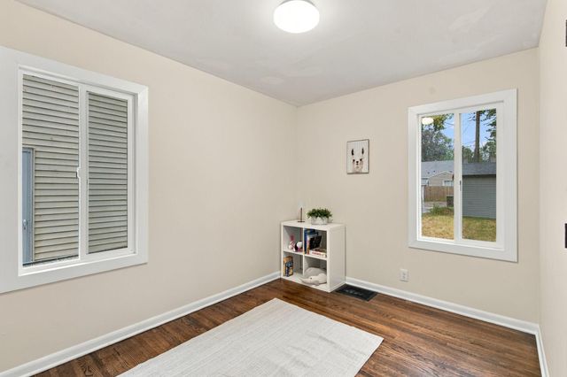4900 Morgan Avenue N, Minneapolis, MN 55430