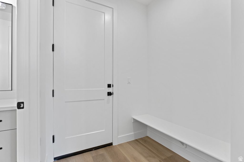 Image 15 of property listing at 3118 S 4800 W #8, Hurricane, UT 84737