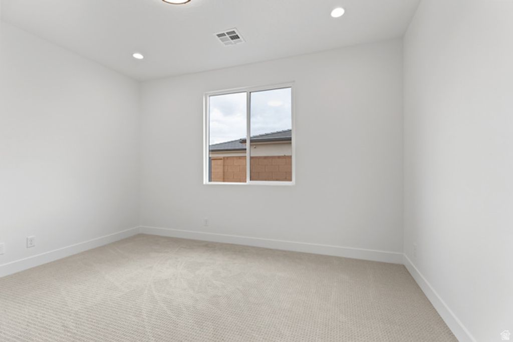 Image 18 of property listing at 3118 S 4800 W #8, Hurricane, UT 84737