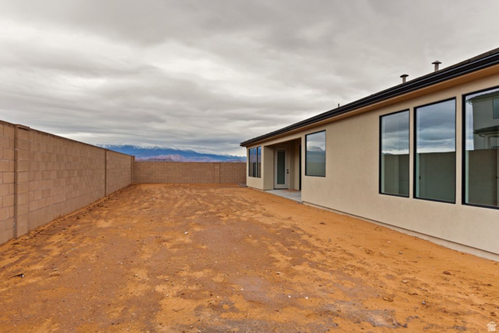 Image 24 of property listing at 3118 S 4800 W #8, Hurricane, UT 84737