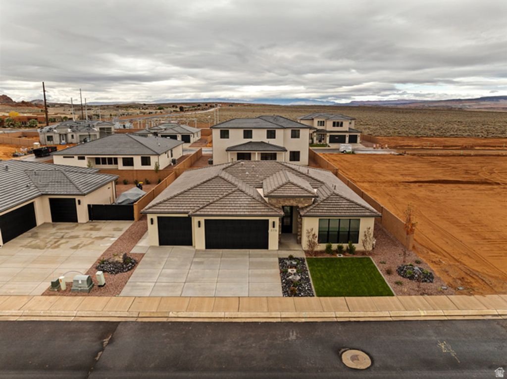 Image 27 of property listing at 3118 S 4800 W #8, Hurricane, UT 84737
