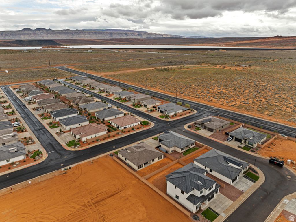 Image 29 of property listing at 3118 S 4800 W #8, Hurricane, UT 84737