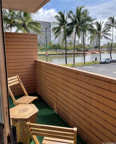 454 Namahana Street 201, Honolulu, HI 96815