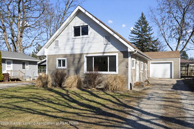 5976 Greenman Street, Haslett, MI 48840