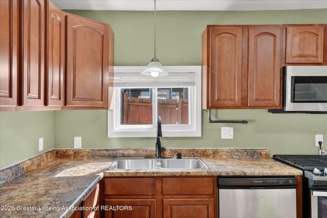 5976 Greenman Street, Haslett, MI 48840