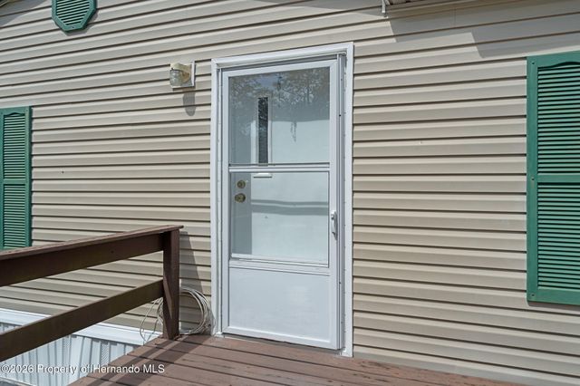 11143 Baltimore Street, Weeki Wachee, FL 34614