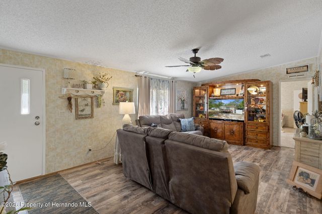 11143 Baltimore Street, Weeki Wachee, FL 34614