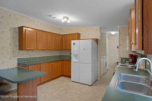11143 Baltimore Street, Weeki Wachee, FL 34614