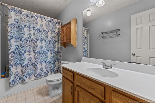 520 Stone Way Court, Fayetteville, NC 28301