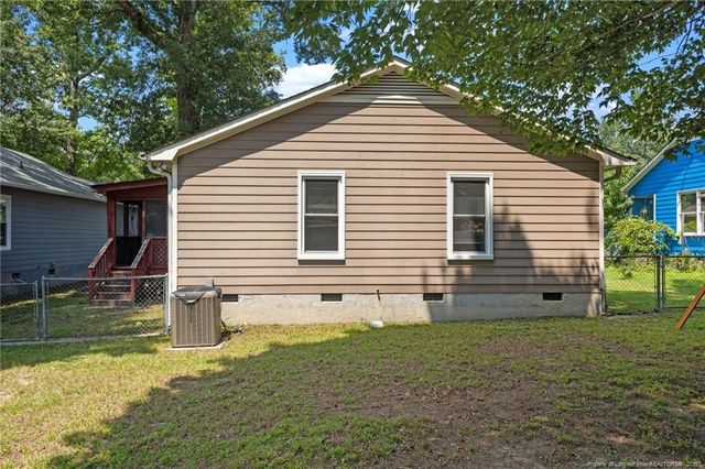 520 Stone Way Court, Fayetteville, NC 28301