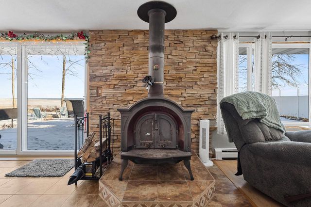 N1418 HWY M-35, Menomonie, MI 49858