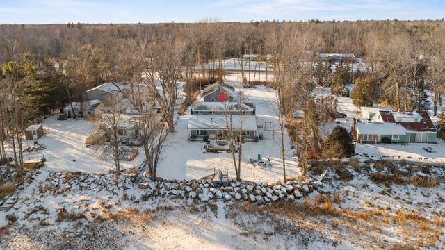 N1418 HWY M-35, Menomonie, MI 49858