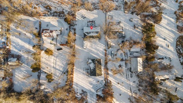 N1418 HWY M-35, Menomonie, MI 49858