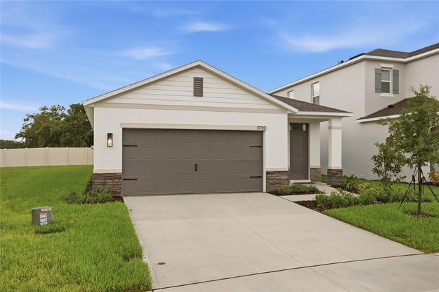 5735 MOUNTAIN ROAD, Davenport, FL 33837