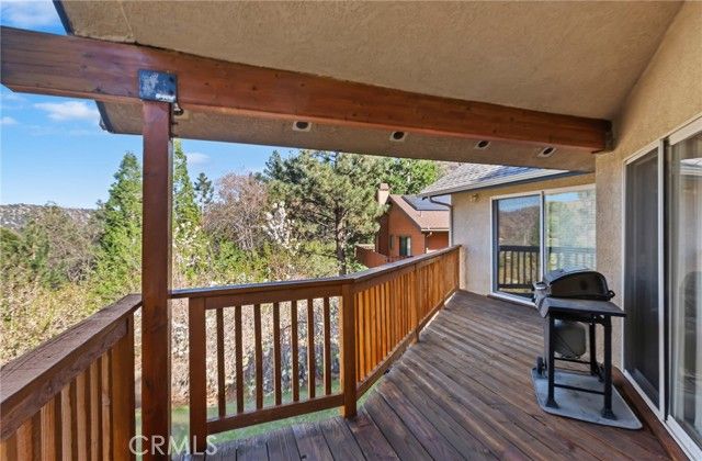 26633 Timberline Drive, Wrightwood, CA 92397