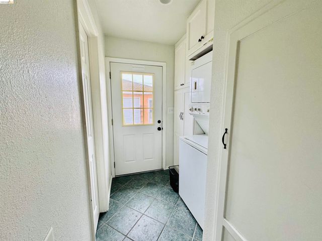 40 E Harper St, Stockton, CA 95204