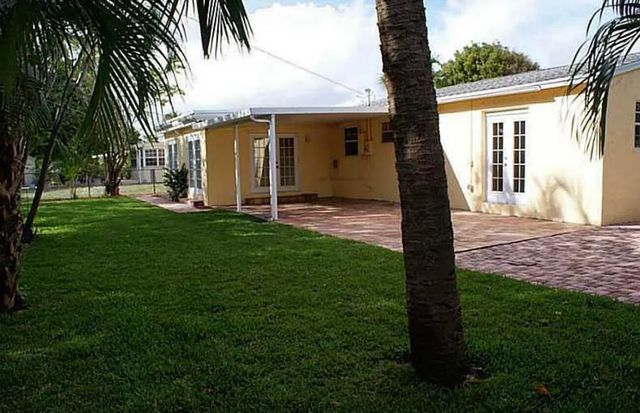 324 BUNKER RANCH Road, West Palm Beach, FL 33405