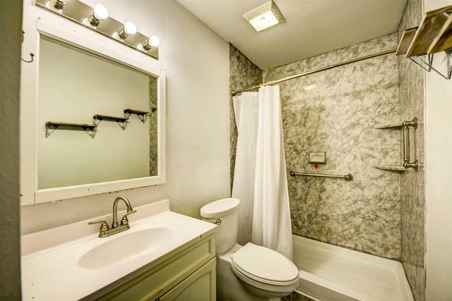544 GRAND STREET, Oshkosh, WI 54901