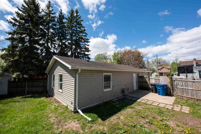 544 GRAND STREET, Oshkosh, WI 54901