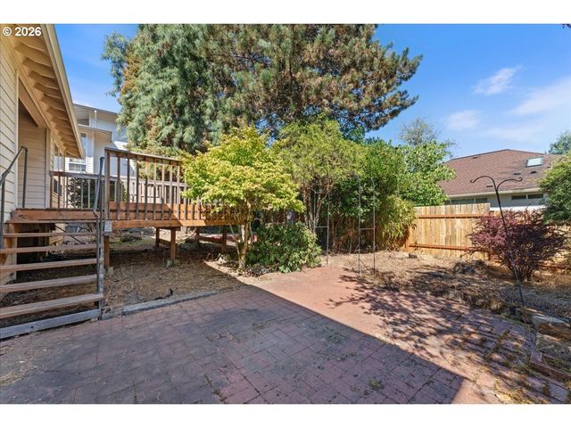 36740 ELDRIDGE Dr, Sandy, OR 97055